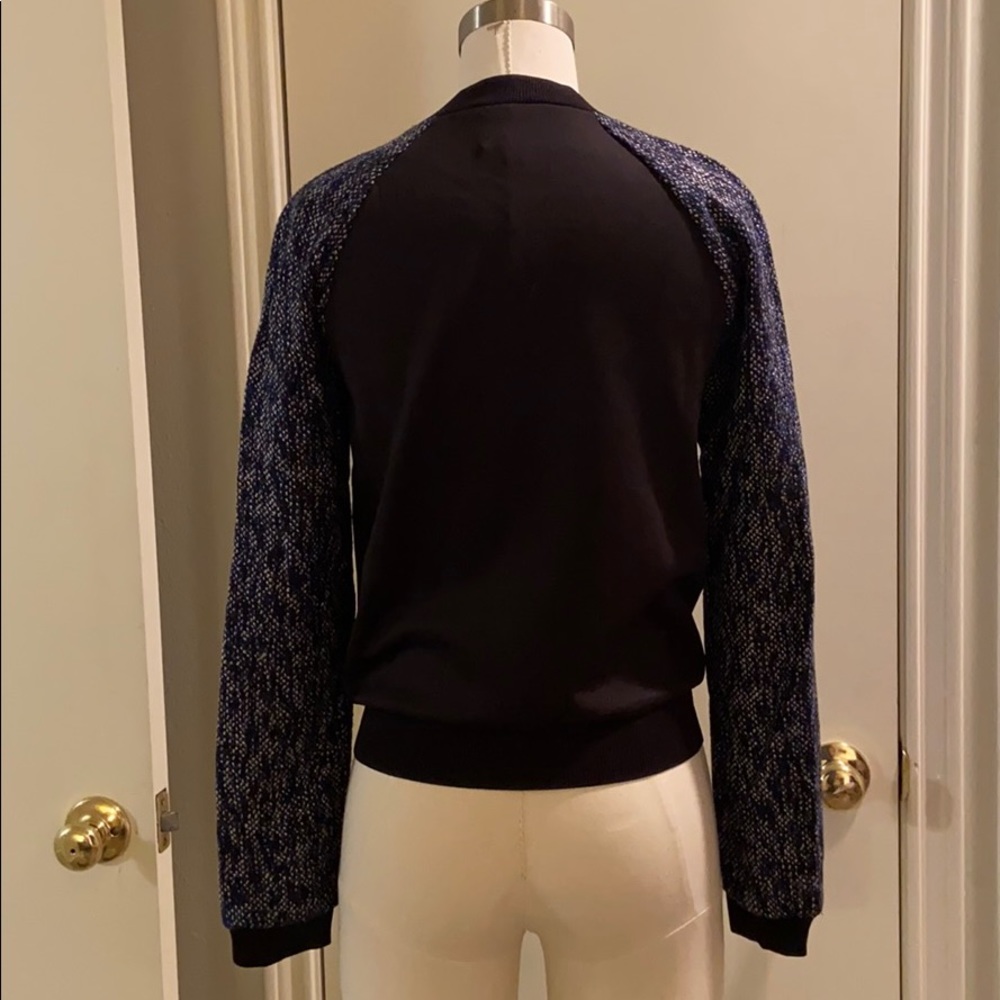 ๐ HPx3 ๐ Elie Tahari Tweed Bomber Jacket - Picture 4 of 8